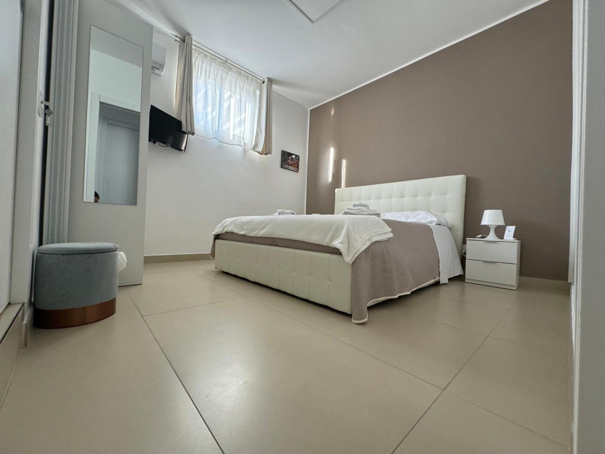Four Rooms Naxos Giardini Naxos Exterior foto